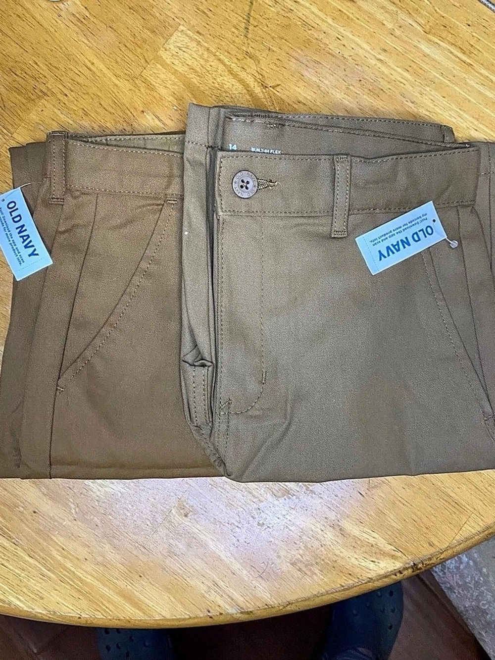 Old Navy Straight Built-In Flex Uniform Pants for Boys Chino Pants Brown